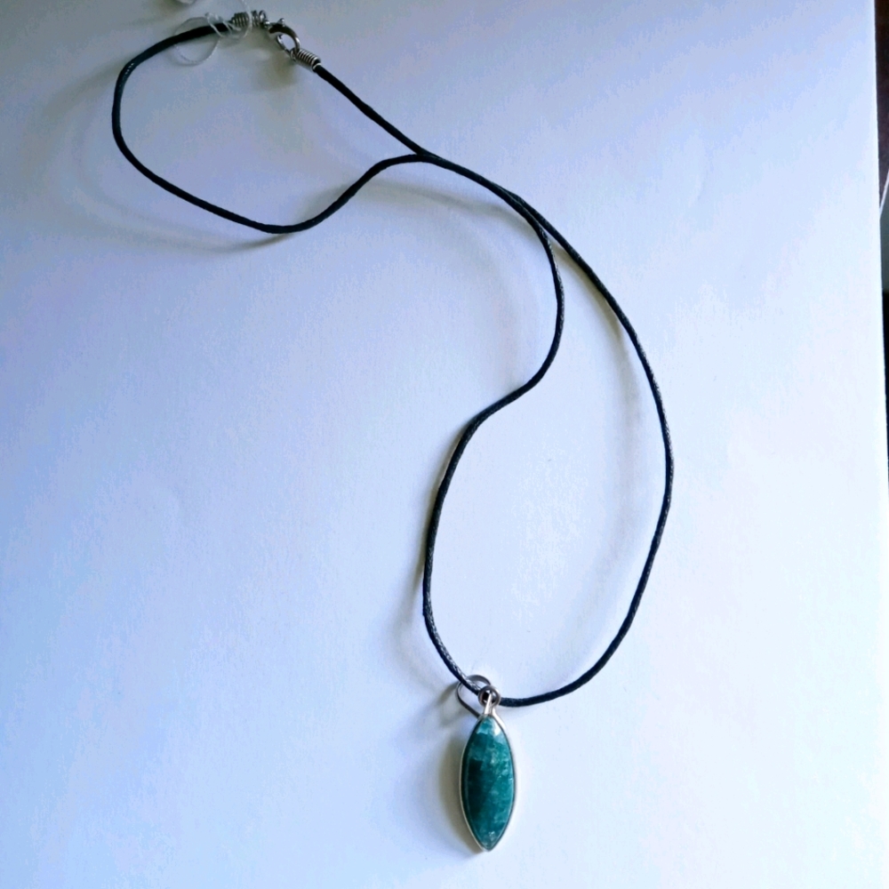 Papua Jade gemstone necklace 